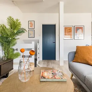 The West Hampstead Retreat- Modern & Bright 1bdr * London
