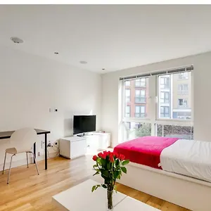 Apartment Lovely,modern Studio In Chelsea London