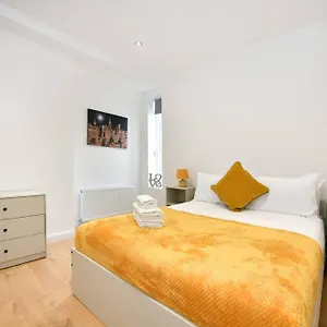 Lovely 1 Bed Flat Near Battersea Park Road