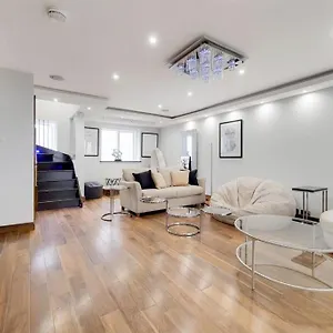 Stanhope Terrace
