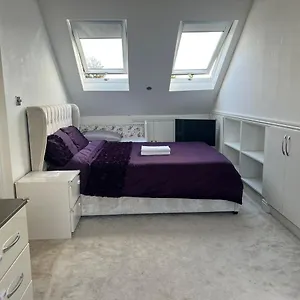 Deluxe Near Tottenham Hotspur Stadium London