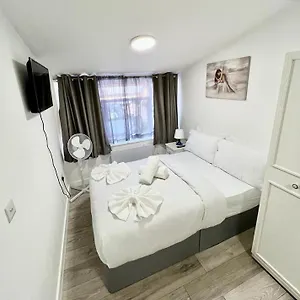 Lovely Studio Flat! Apartment
