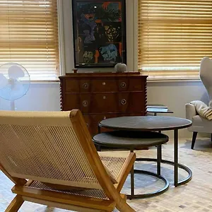 Apartment Charming 2-bed Apt With 2 Bathtub Central London