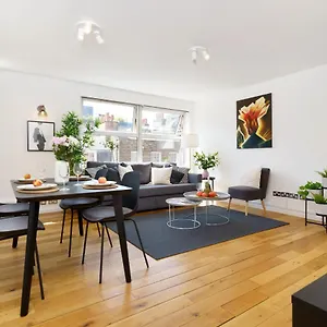 Apartment Location Oxford Str, Soho 2 Bedr, 3 Beds, 2 Bath London