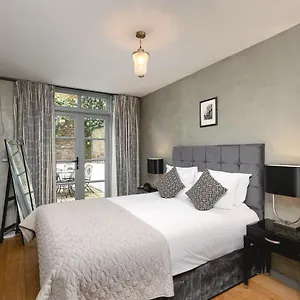 Apartment Penthousestays Nr Notting Hill - Luxury 2 Bedroom King Bed - Near Portobello Road *