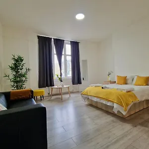 Spacious 4 Bedrooms For 10 Near Marble Arch *