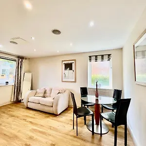 Apartment Luxury 3 Bedroom Riverside - Canary Wharf & The O2 Arena