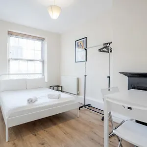 Aplacetostay Apartment, Zone 1 Kin * London