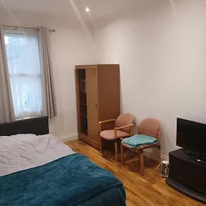 Beautiful In Lovely Flat *