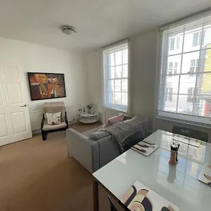 Apartment Harcourt Marylebone London