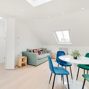 Apartment Modern 1 Bedroom Flat In Battersea *
