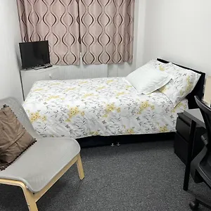 Lovely Double In Serviced - Hotel 3*