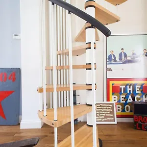 Naval In The Heart Of Royal Greenwich Holiday home