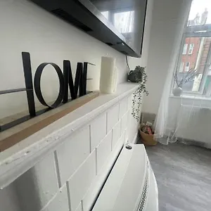 Cosy 2 Bed In Tower Bridge Road Apartment *