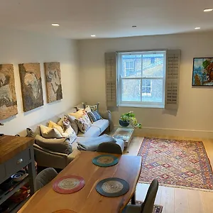 New Build Modern 1 Bedroom *