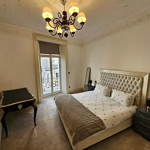 Flat 1, Charles Street *