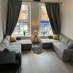 Hackney Apartment London