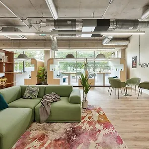 For Students Only Contemporary At View Bermondsey In Apartment *