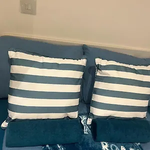 Queenstown Road Studio Flat London
