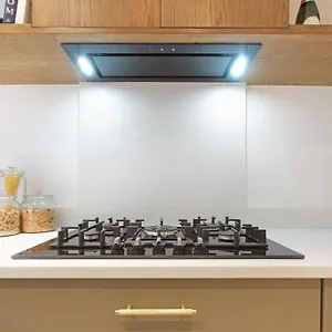 Apartment Newly Refurbished, Cosy & Modern In E17 *