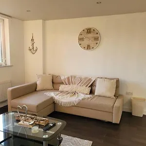 Astral 1 Bedroom Flat In London As36 *