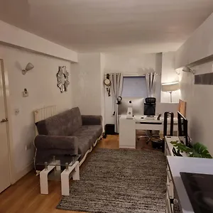 Apartment Than An London