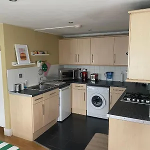 Lovely One Bedroom Next To Shoreditch London