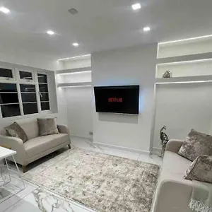 Apartment Premium Private Minutes To Central London