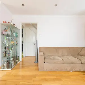 Mexican Blossom Apartment