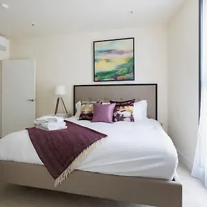 Amazing Penthouse Flat - Battersea - Nine Elms *