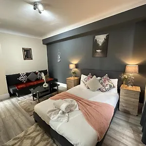 Stourcliffe 2 Bedroom Flat Apartment