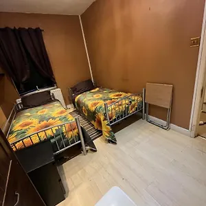 Homestay Centre Of Attraction