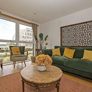 Apartment Pass The Keys Stylish Comfortable In Kingston
