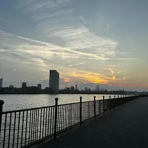 Guest house Riverside En Double E14