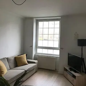 Cosy 1 Bed Flat In With View Of Shard * London