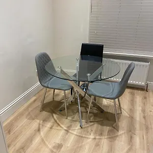 Stunning 1-bed In