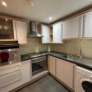 Apartment Heart Of Kensington *