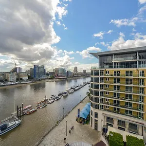 Apartment Riverside View *