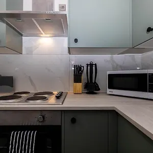 Ensuite With Garden * London