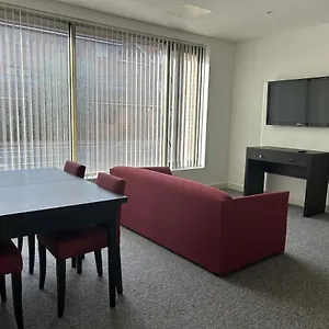 1 Bedroom Spacious In