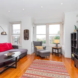 Apartment Beautiful 2br Flat, Peaceful Dulwich, South *