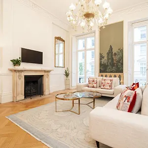 Beautiful Belgravia By Underthedoormat Apartment London