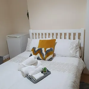 Happy Dreams B Homestay London