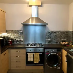 Flat In Blue Plaque Building Apartment London