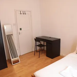 Apartment Camden London