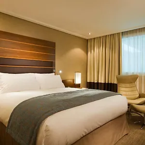 Sofitel London Heathrow 5*