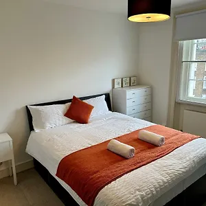 Homestay Harrington London
