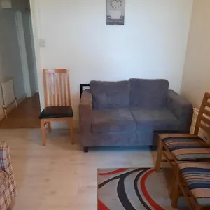 Apartment Large 6 Bedroom House - Fortescue London