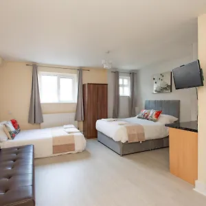 Saffron Apartment