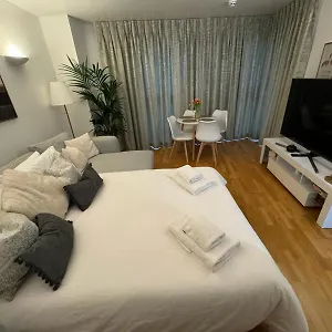 Luxury In Canary Wharf * London
